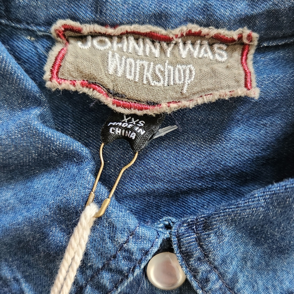 Johnny Was Toni Relaxed Fit Denim Shirt Heavy Embroidery Pear Snap Western XXS - Picture 4 of 15
